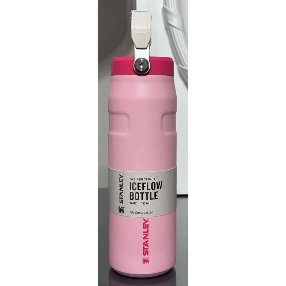 Stanley AeroLight IceFlow‎ Flip Straw 2.0 Water Bottle 24oz, STRAWBERRY CREAM